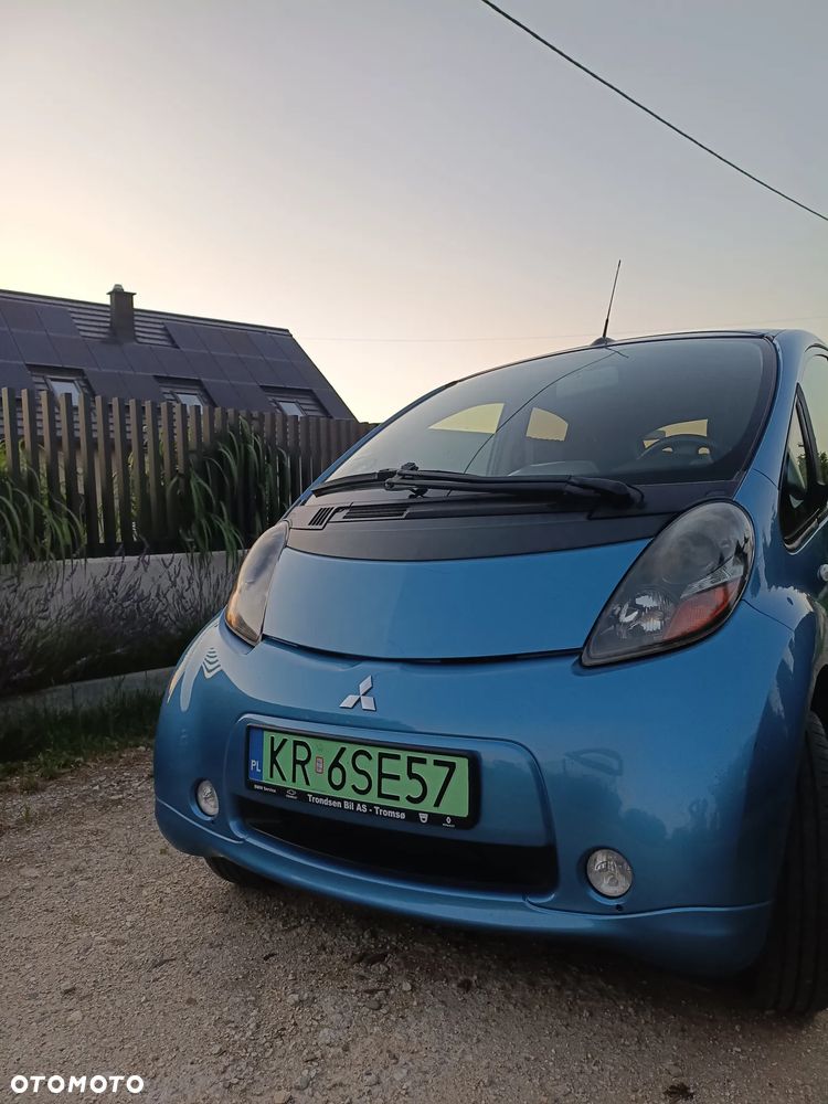 Mitsubishi i-MiEV - 2