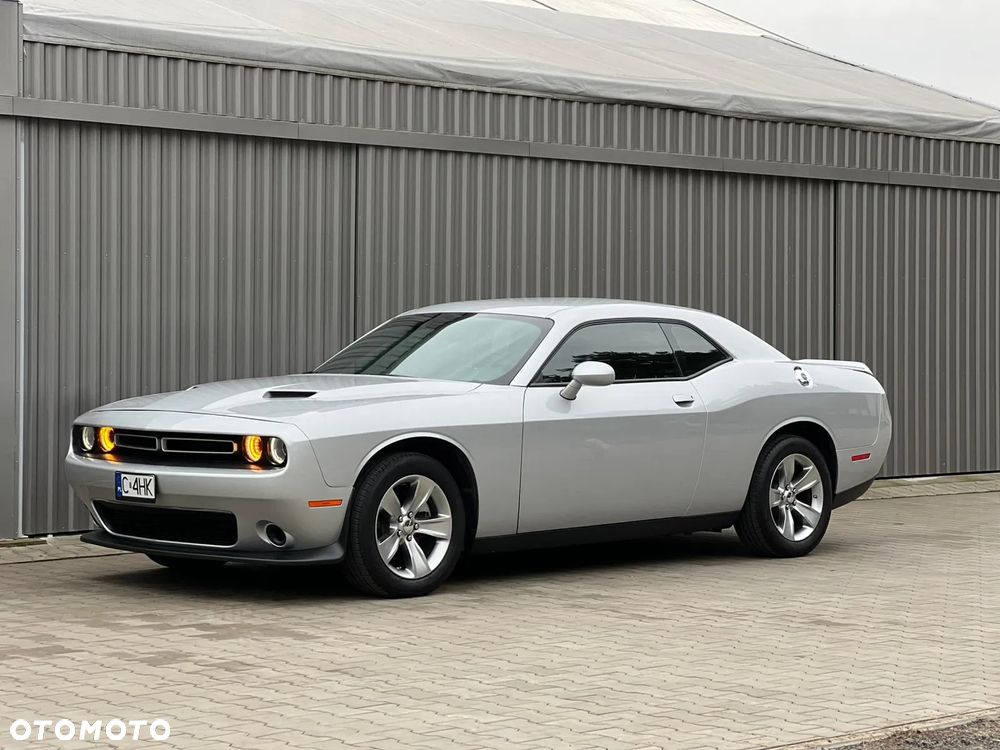 Dodge Challenger 3.6 SXT Plus - 11