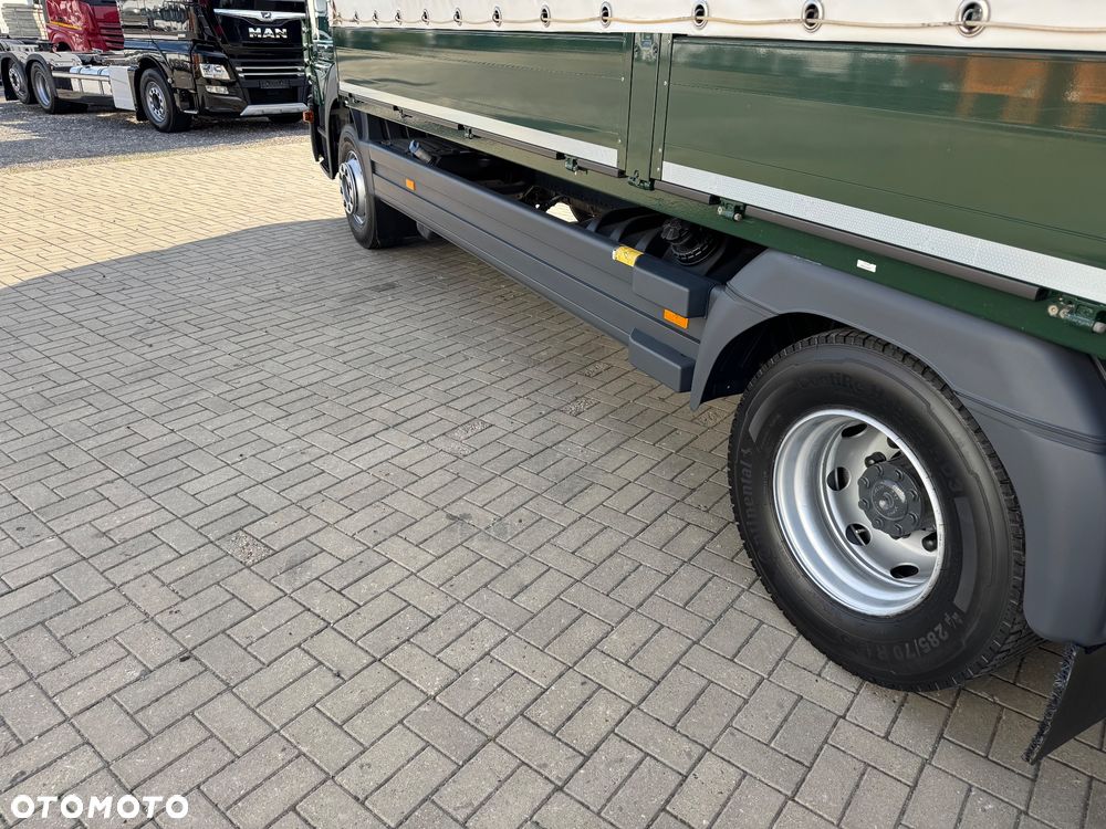 Mercedes-Benz ATEGO - 21