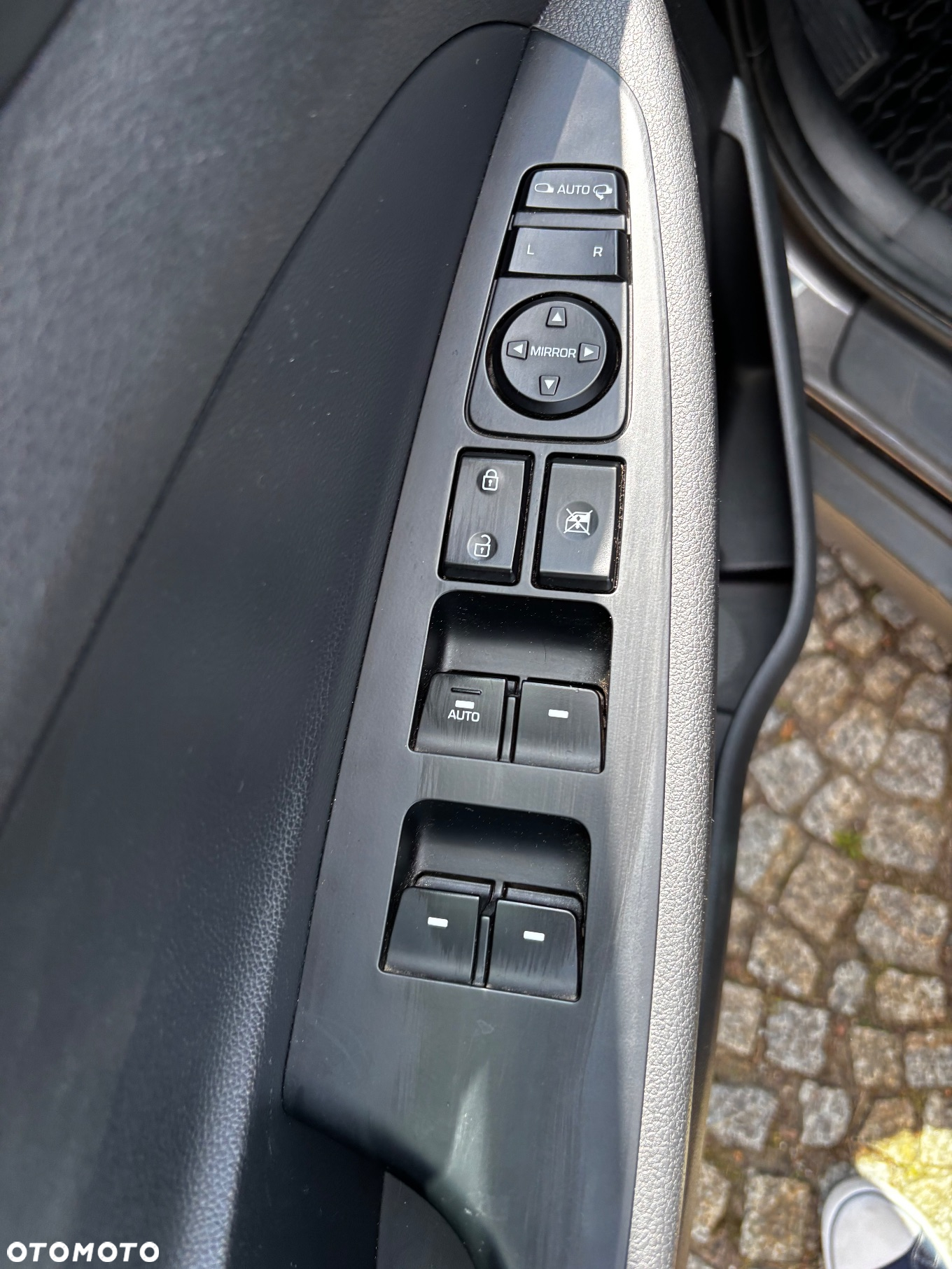Hyundai Tucson blue 1.7 CRDi 2WD Trend - 40