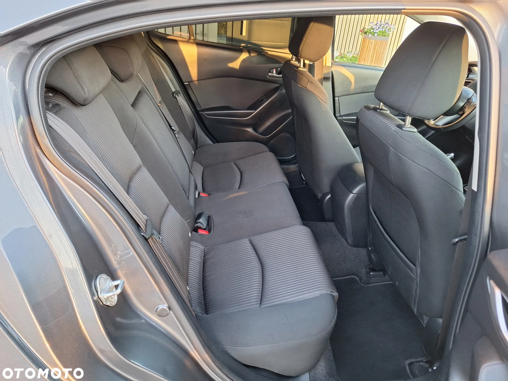 Mazda 3 - 10