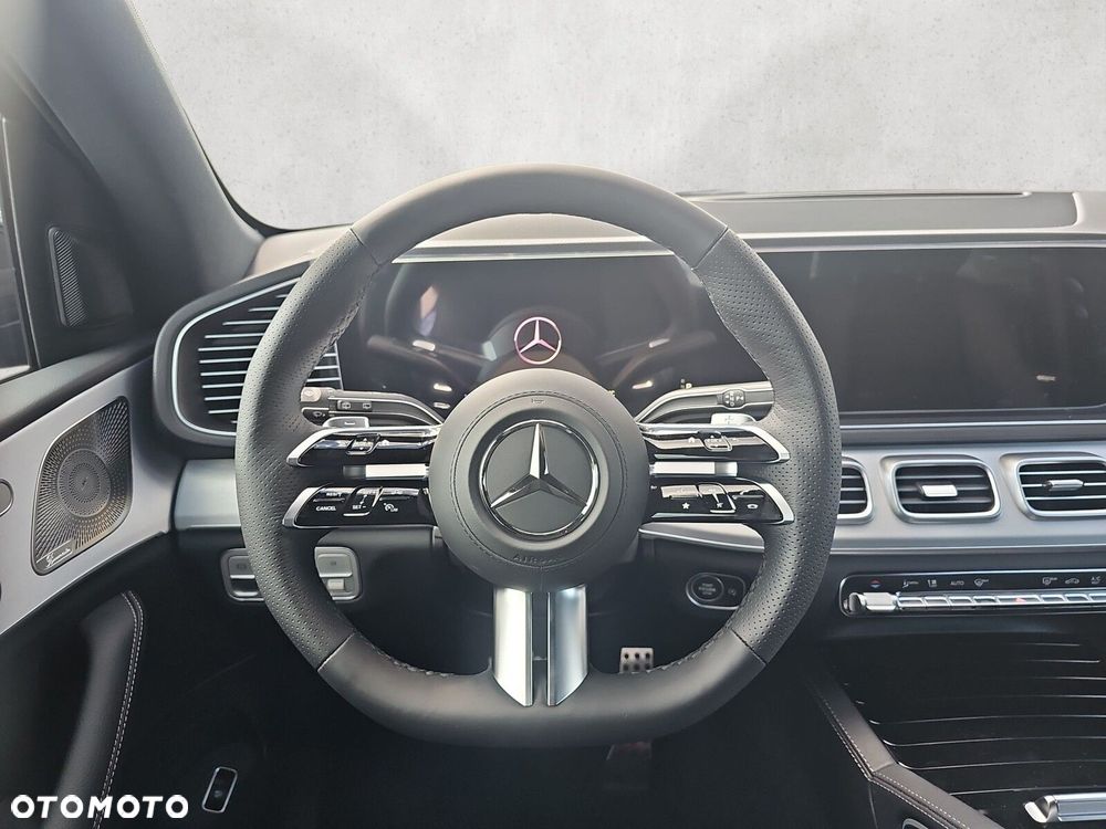 Mercedes-Benz GLE - 15