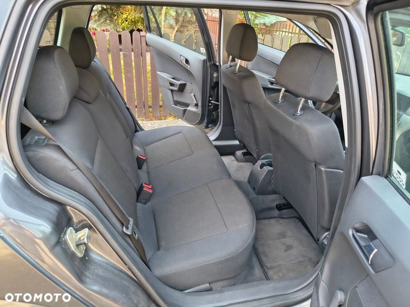 Opel Astra - 14