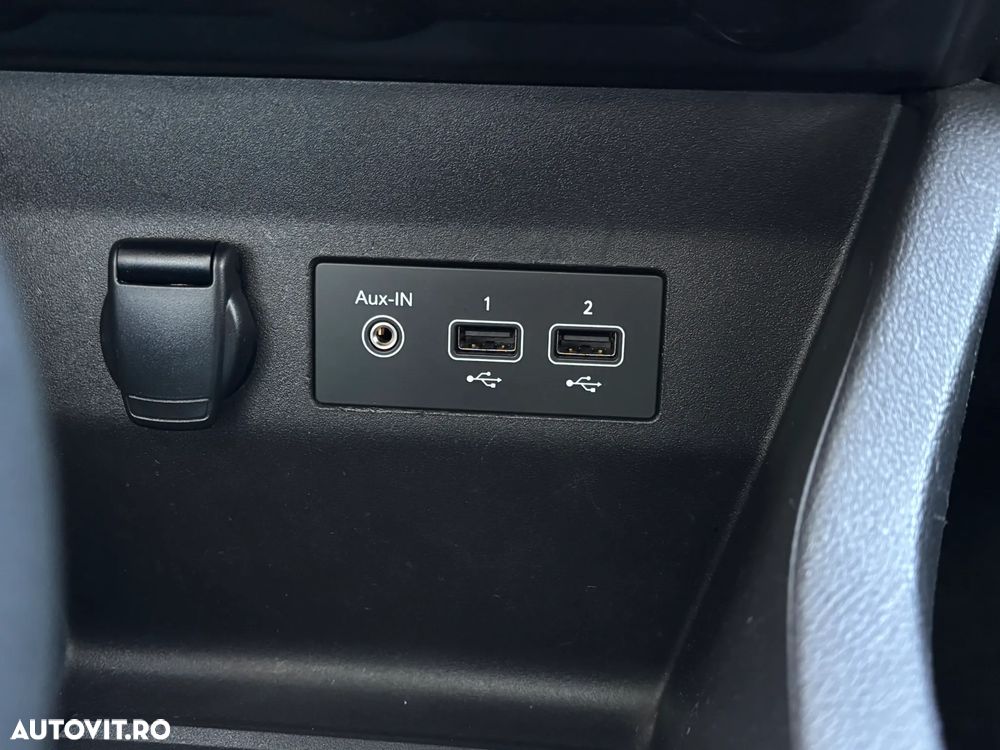 Renault Clio E-TECH 140 BUSINESS EDITION - 16