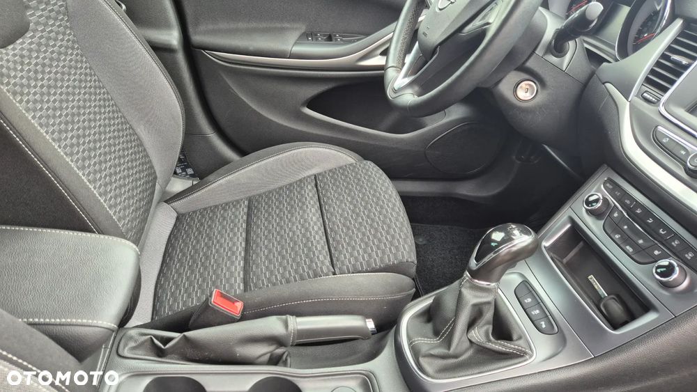 Opel Astra 1.5 CDTI Edition S&S - 6