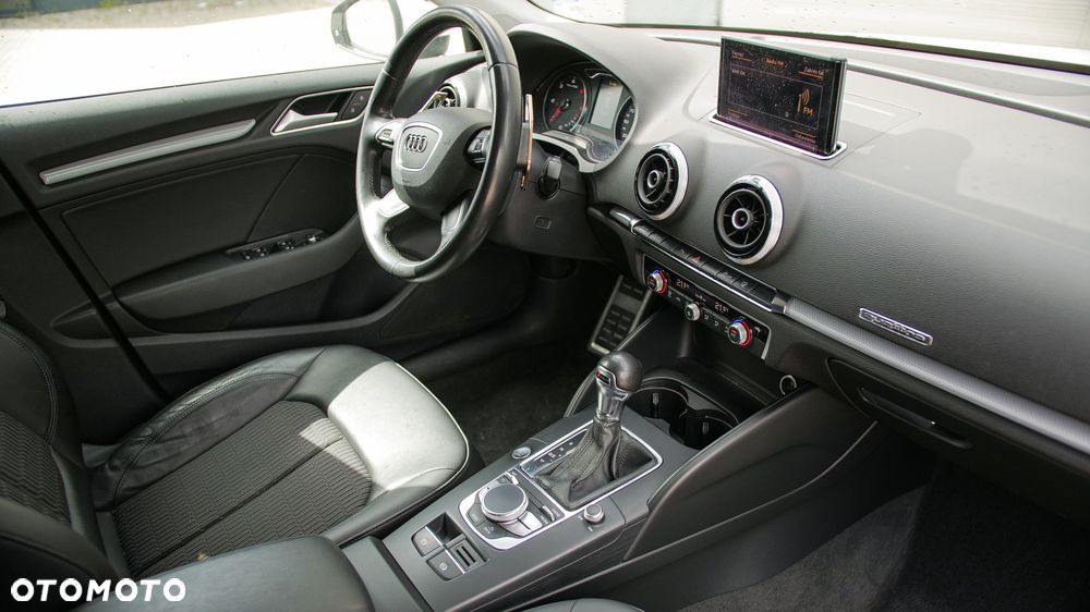 Audi A3 Sportback 2.0 TDI (clean diesel) quattro S tronic Attraction - 17