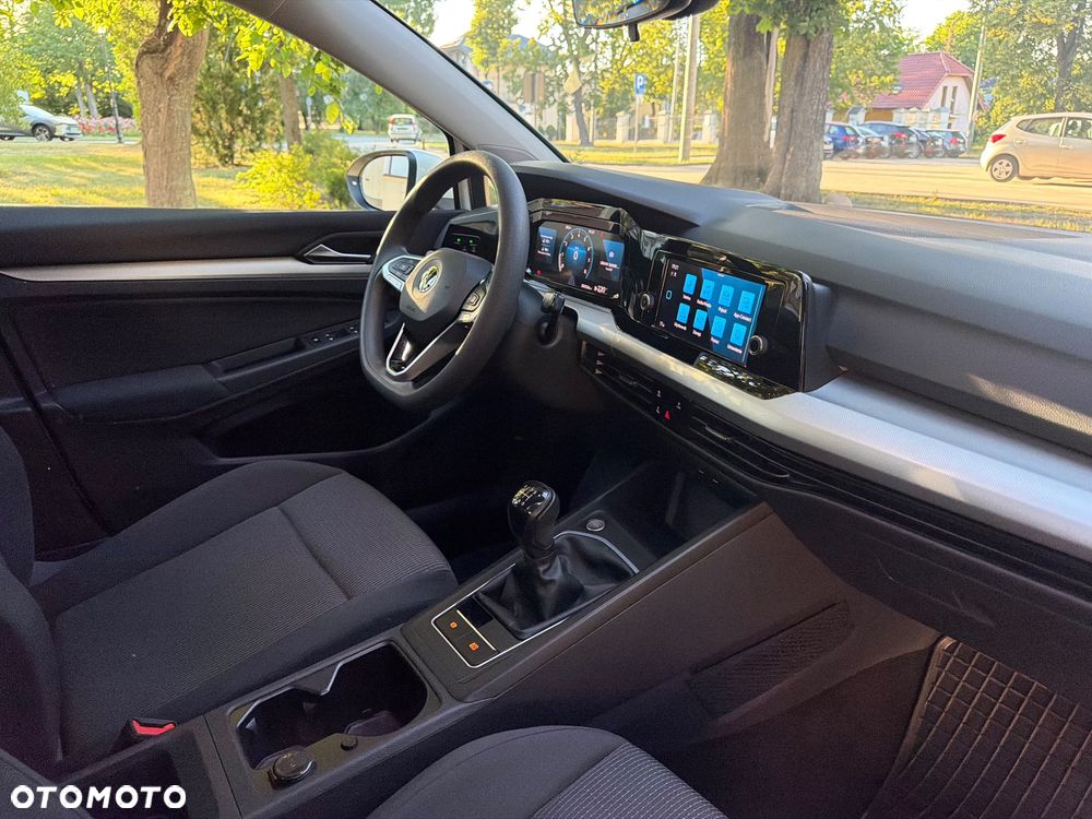 Volkswagen Golf 1.0 TSI - 17