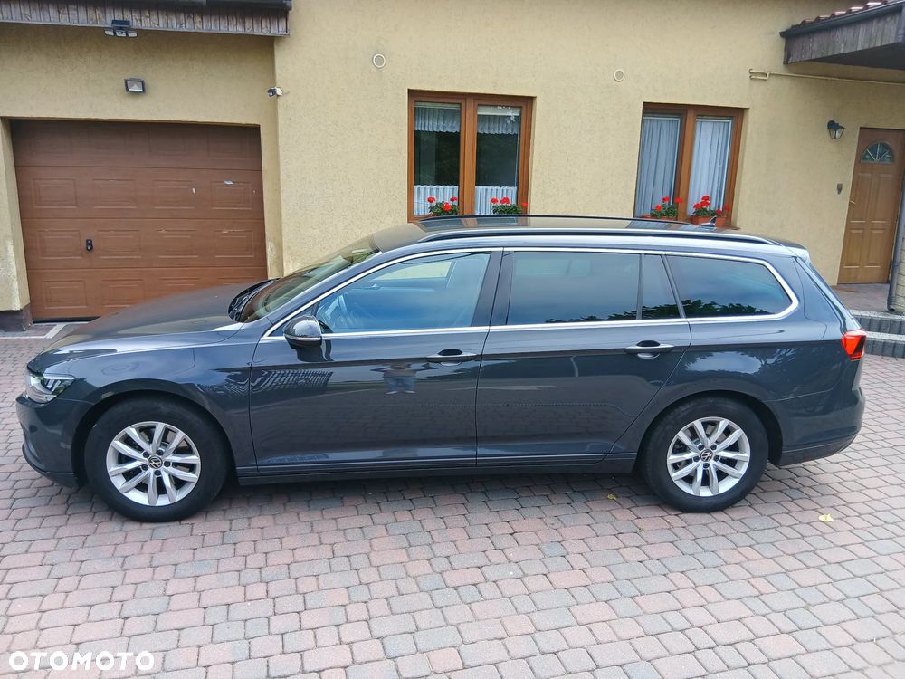 Volkswagen Passat 2.0 TDI SCR Business - 1