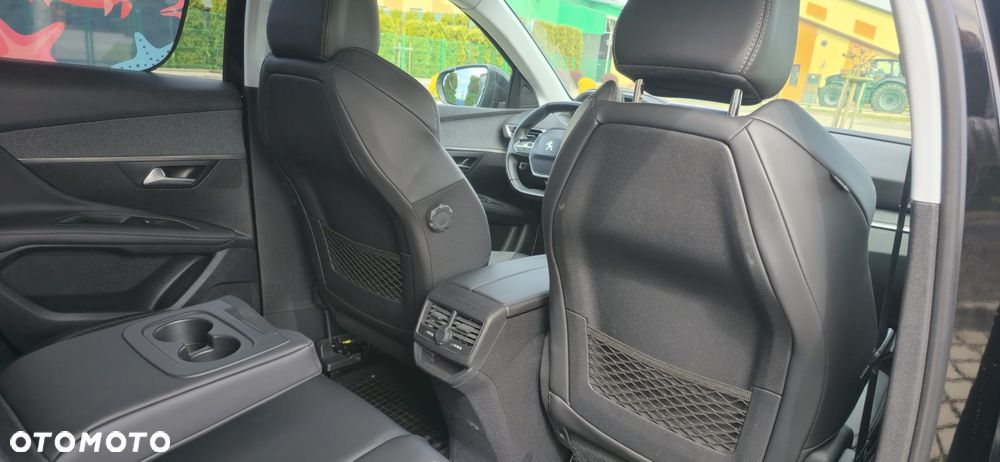 Peugeot 3008 PureTech 130 Stop & Start GPF EAT8 Allure - 10