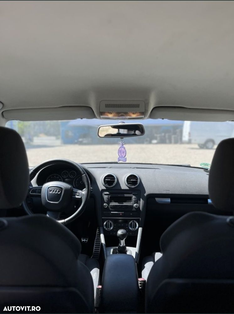 Audi A3 Sportback - 6