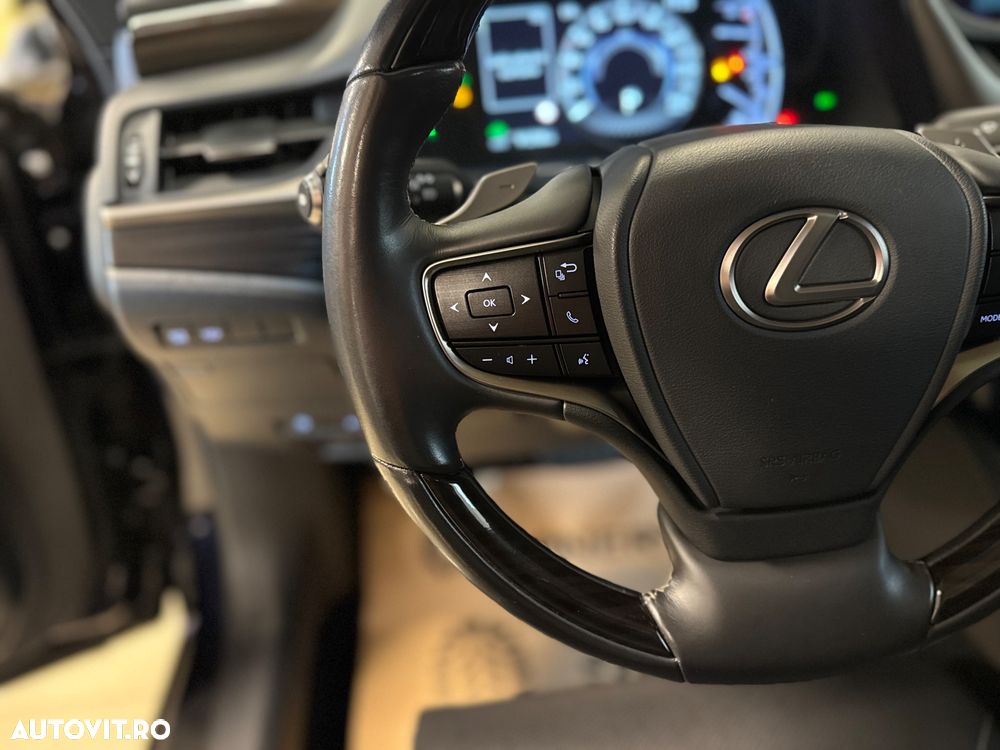 Lexus Seria ES 300h Luxury Line - 22