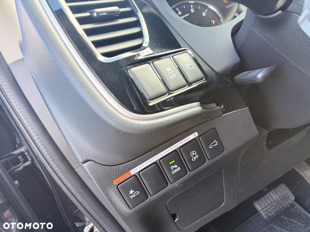 Mitsubishi Outlander 2.0 4WD CVT Diamant Edition+ - 20