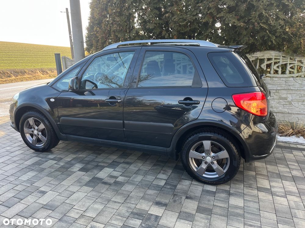 Suzuki SX4 1.6 VVT 4x2 Comfort - 23