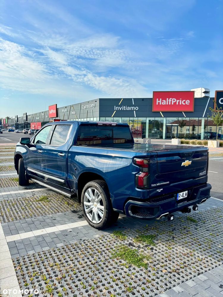 Chevrolet Silverado - 39