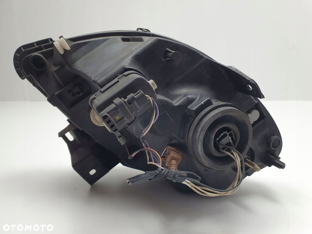LAMPA PRAWA Renault Kangoo I lift 03-05r PRZEDNIA prawy przód Europa - 8