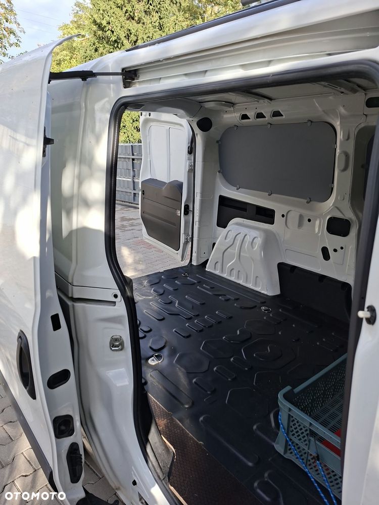 Opel Combo Van - 20