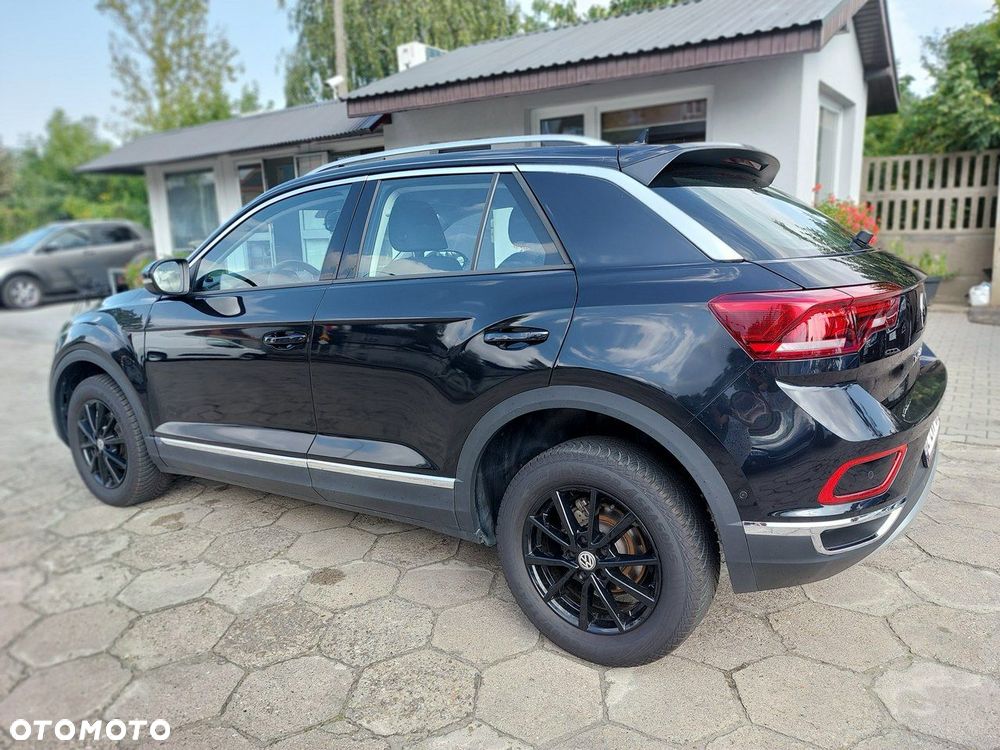Volkswagen T-Roc - 4