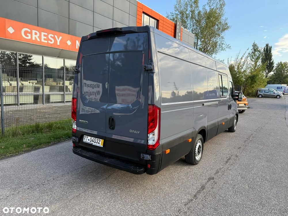Iveco Daily 35S170, L4H2, Brygadówka 5os., HiMatic, Zadbane - 17