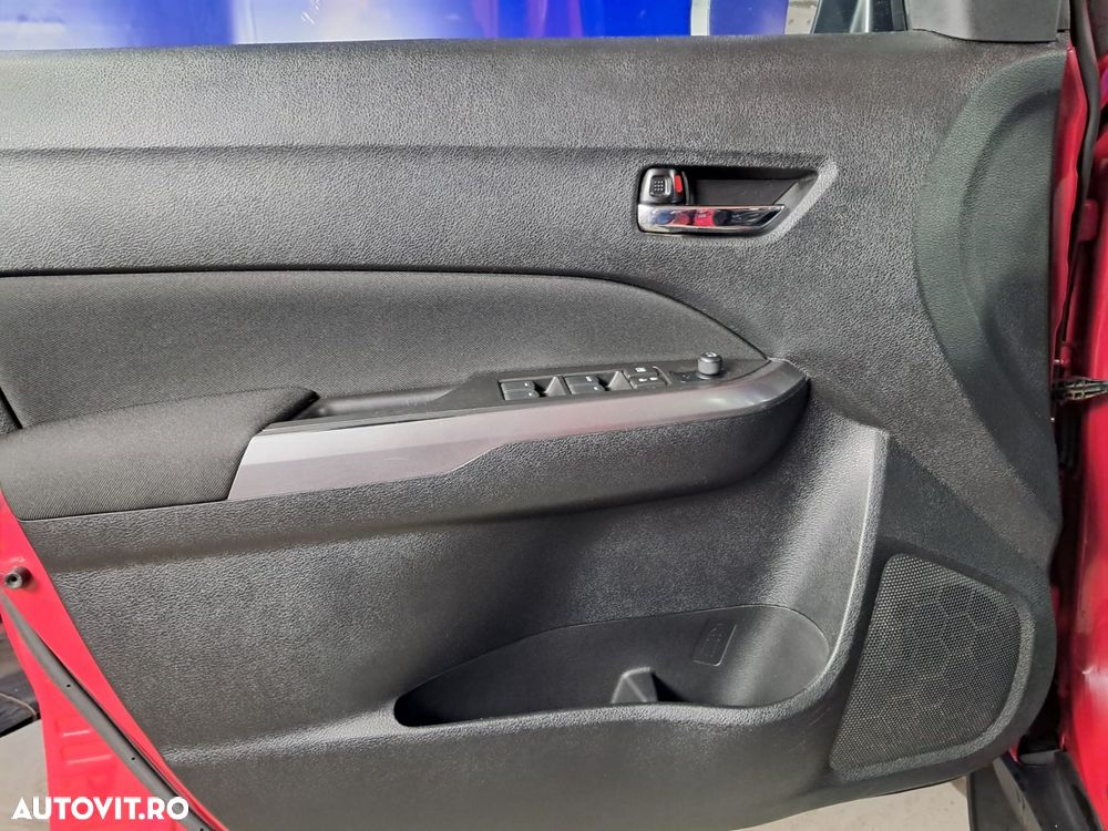 Suzuki Vitara - 10