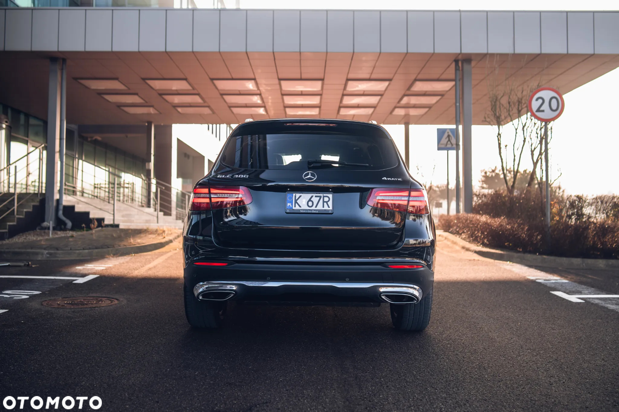 Mercedes-Benz GLC 300 4Matic 9G-TRONIC - 13