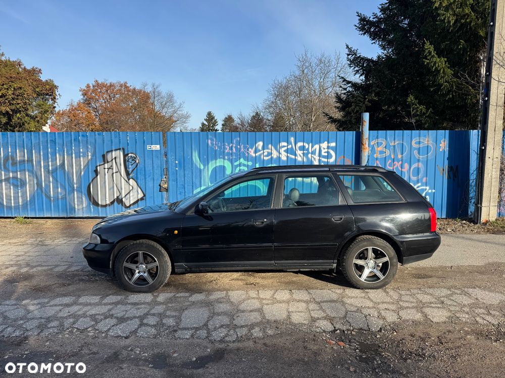 Audi A4 Avant - 6