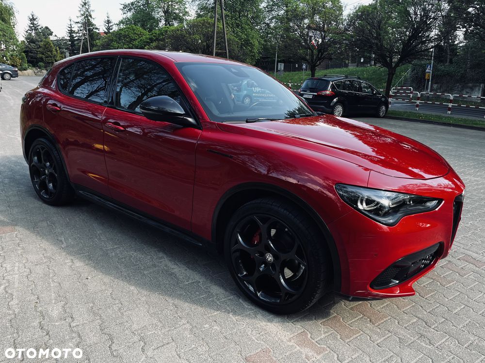 Alfa Romeo Stelvio 2.0 Turbo Competizione Q4 - 12