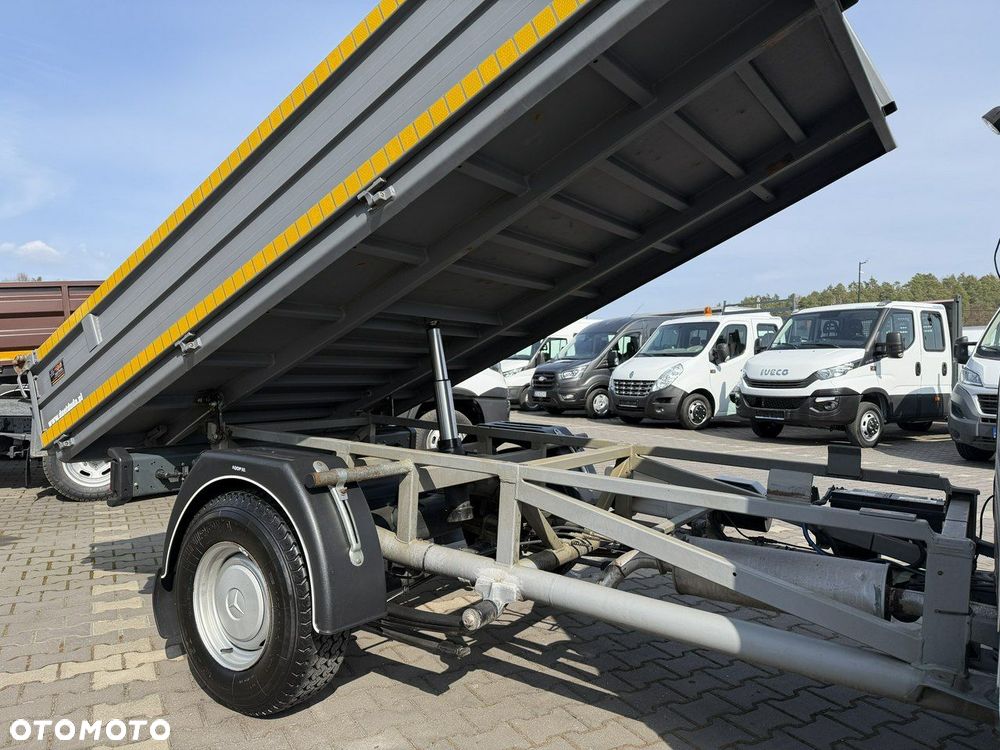 Mercedes-Benz MB 100 - 9