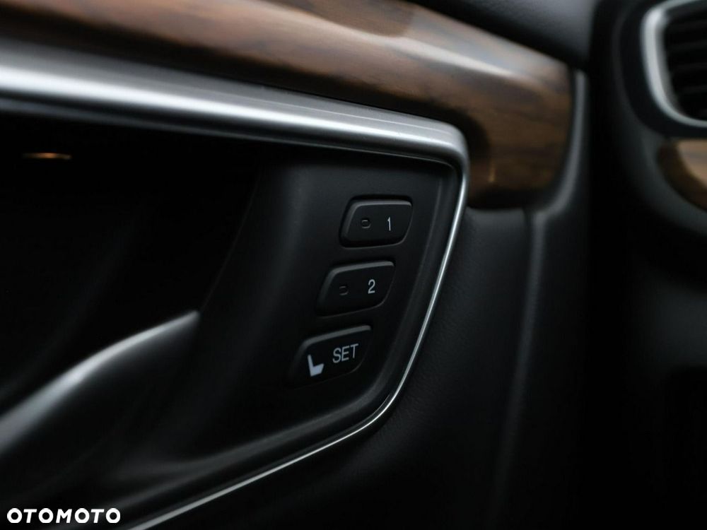 Honda CR-V 1.5T 4WD CVT Executive - 41