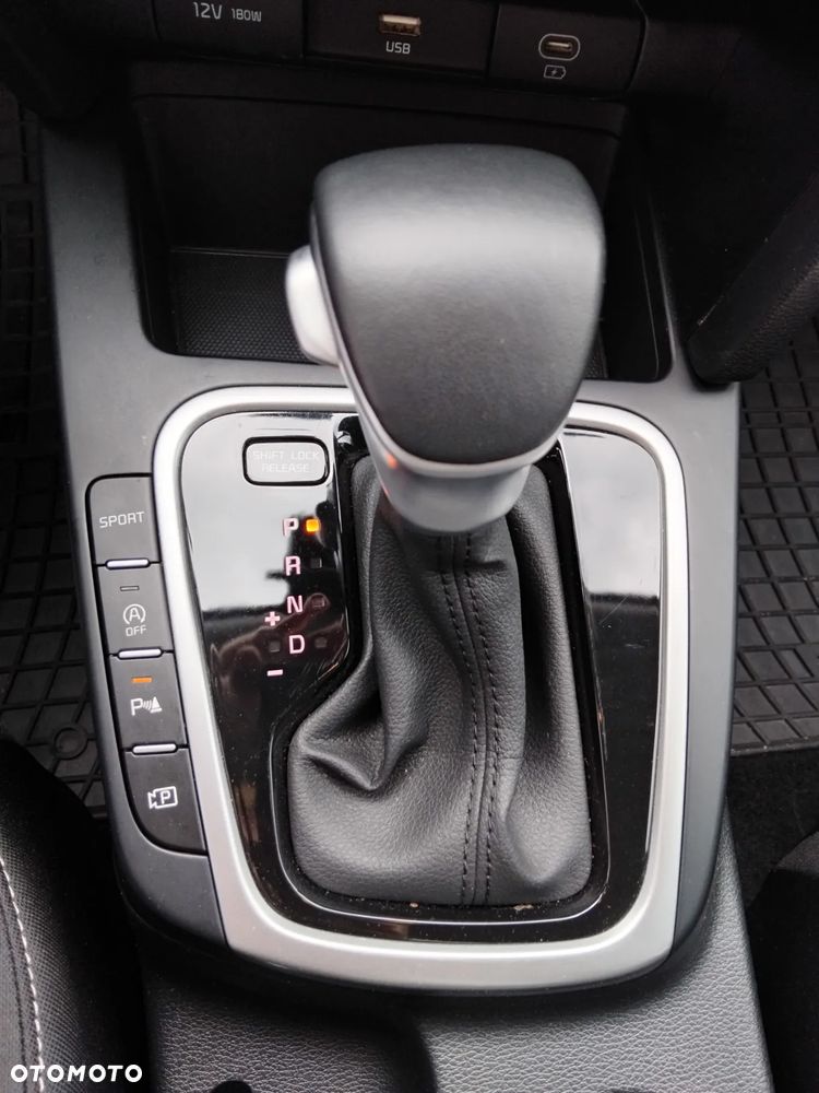Kia XCeed 1.5 T-GDI M DCT - 15