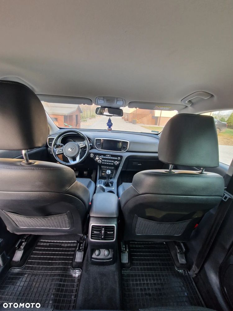 Kia Sportage 1.6 GDI Black Edition 2WD - 11