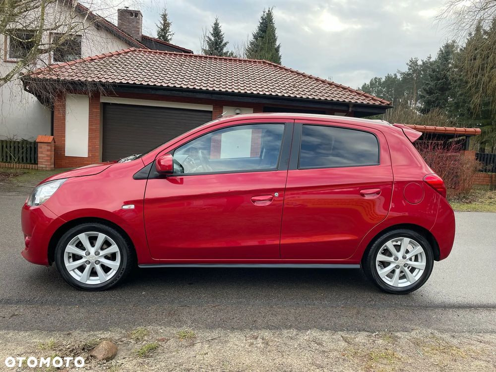 Mitsubishi Space Star - 11