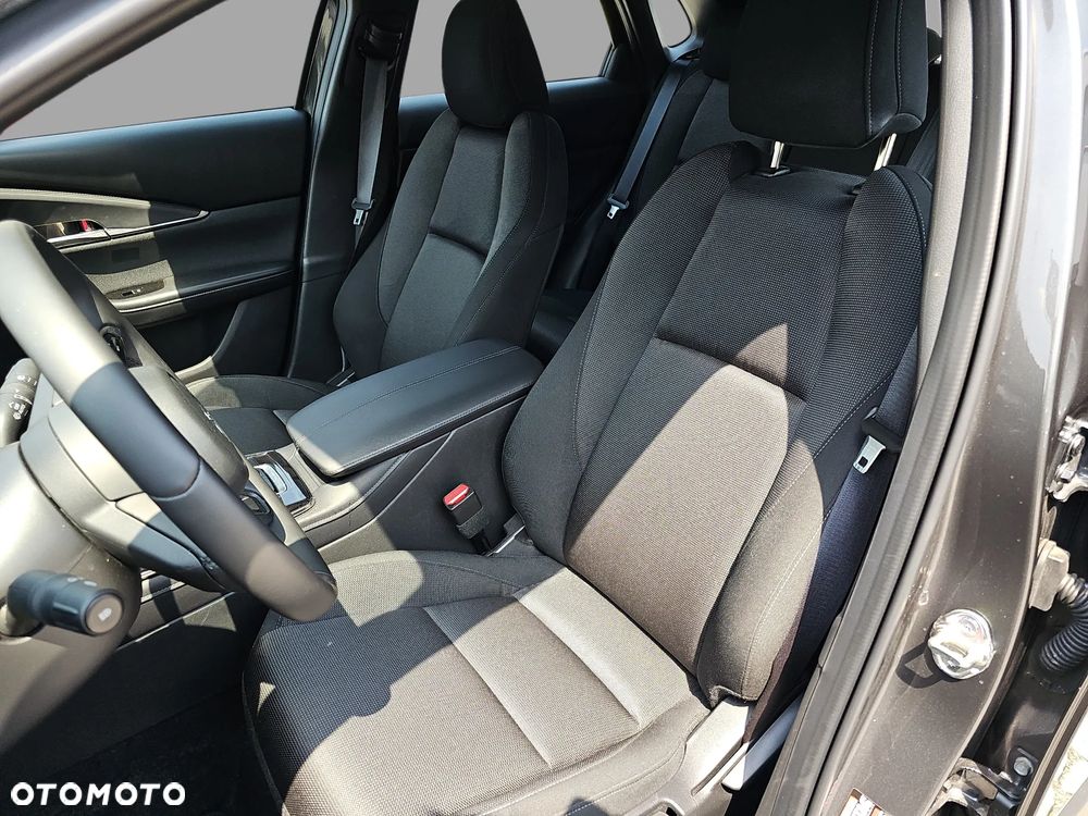 Mazda CX-30 2.0 mHEV Centre-Line 2WD - 11