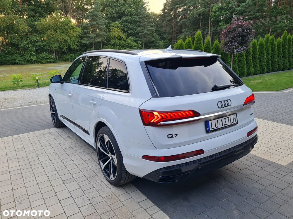 Audi Q7 50 TDI mHEV Quattro S Line Tiptr - 9
