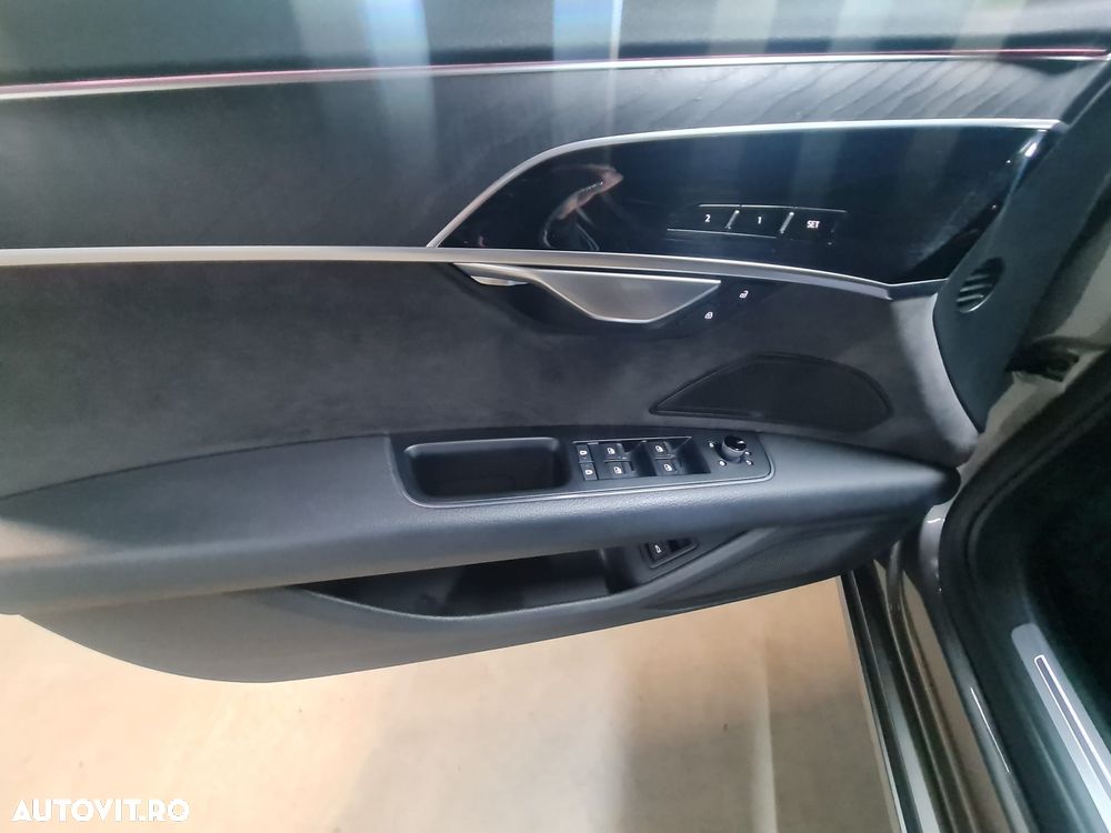 Audi A8 - 15