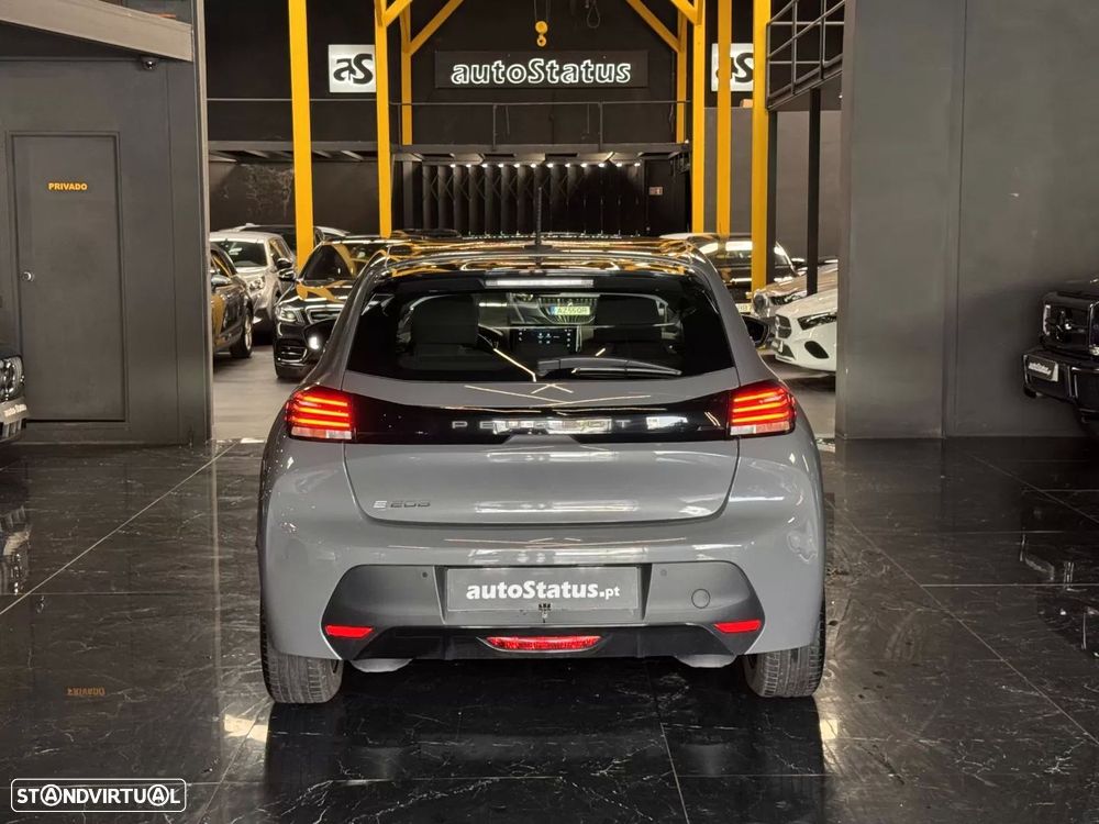 Peugeot e-208 50 kWh Active Pack - 11