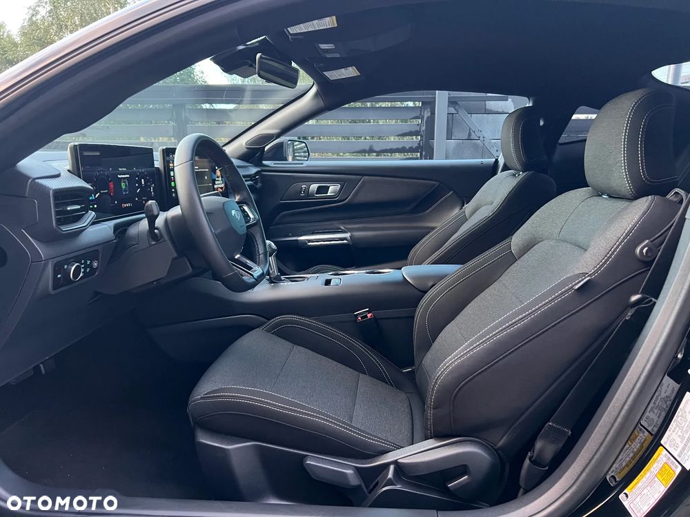 Ford Mustang 2.3 EcoBoost - 19
