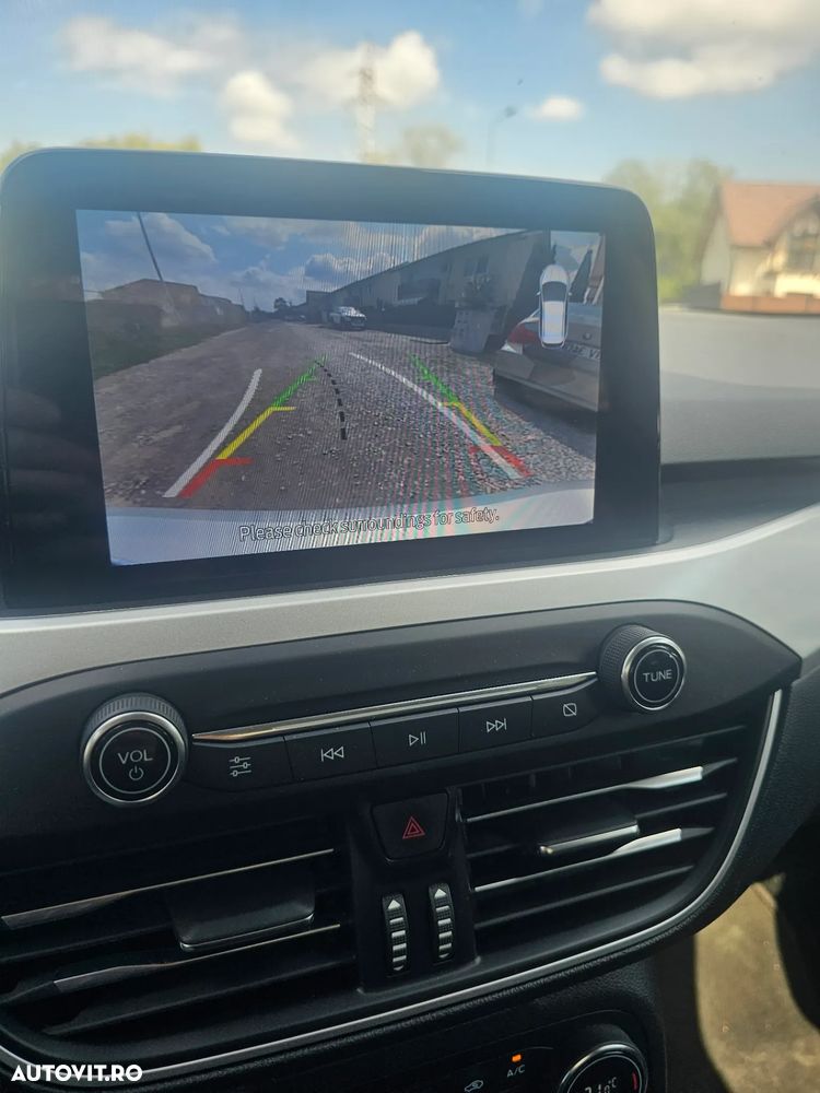 Ford Focus 1.0 EcoBoost Connected - 8