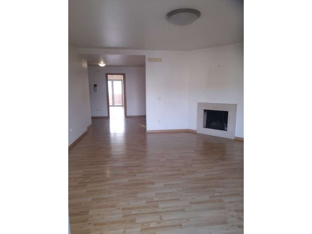 Apartamento T3 - Gândara dos Olivais (Qta de Alçada) - Grande imagem: 5/27
