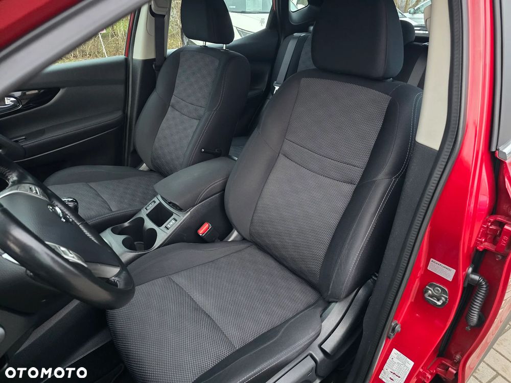 Nissan Qashqai - 12
