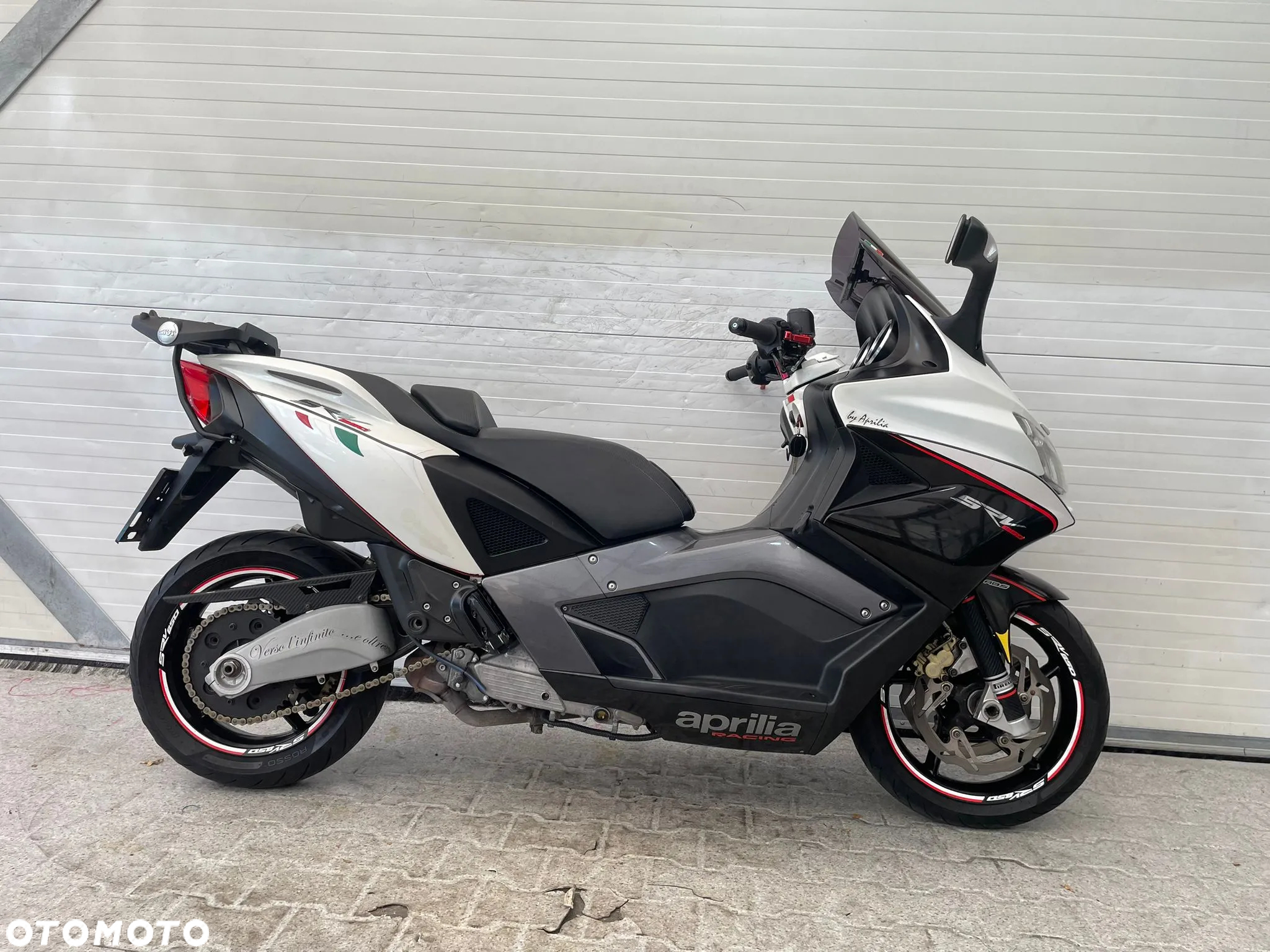 Aprilia Inny - 8