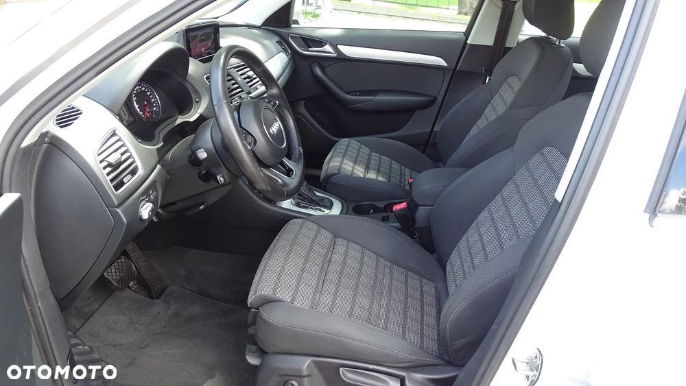 Audi Q3 - 11