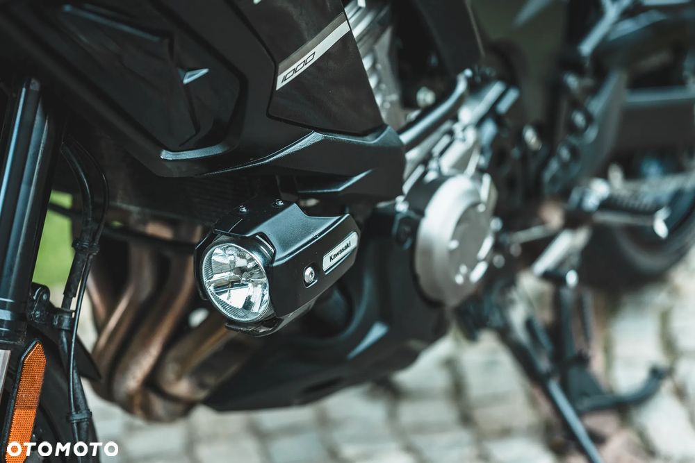 Kawasaki Versys 1000 - 9