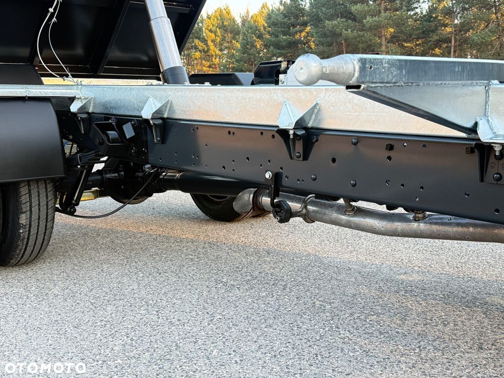 Iveco DAILY 35/50-180 3.0 HPI 180KM WYWROTKA 3-stronna ! 33 tyś km! Resor +Poduszka! HAK! Czarny Mat! Jedyny Taki!! - 26