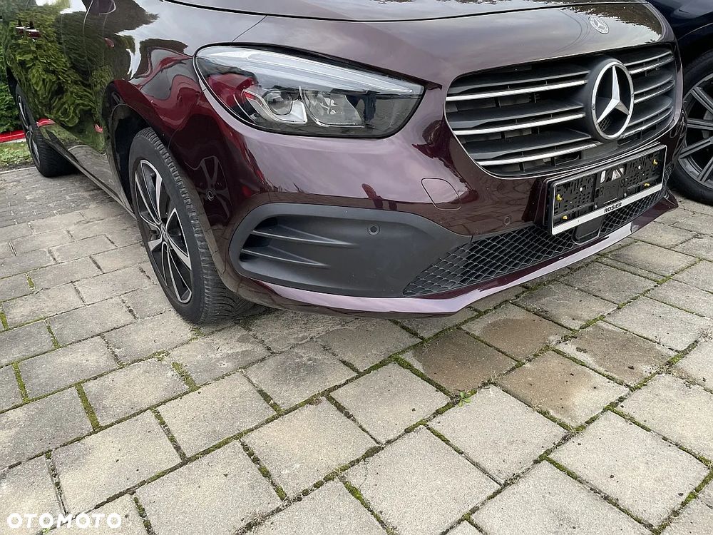 Mercedes-Benz Klasa T 180 Automatik Progressive - 37