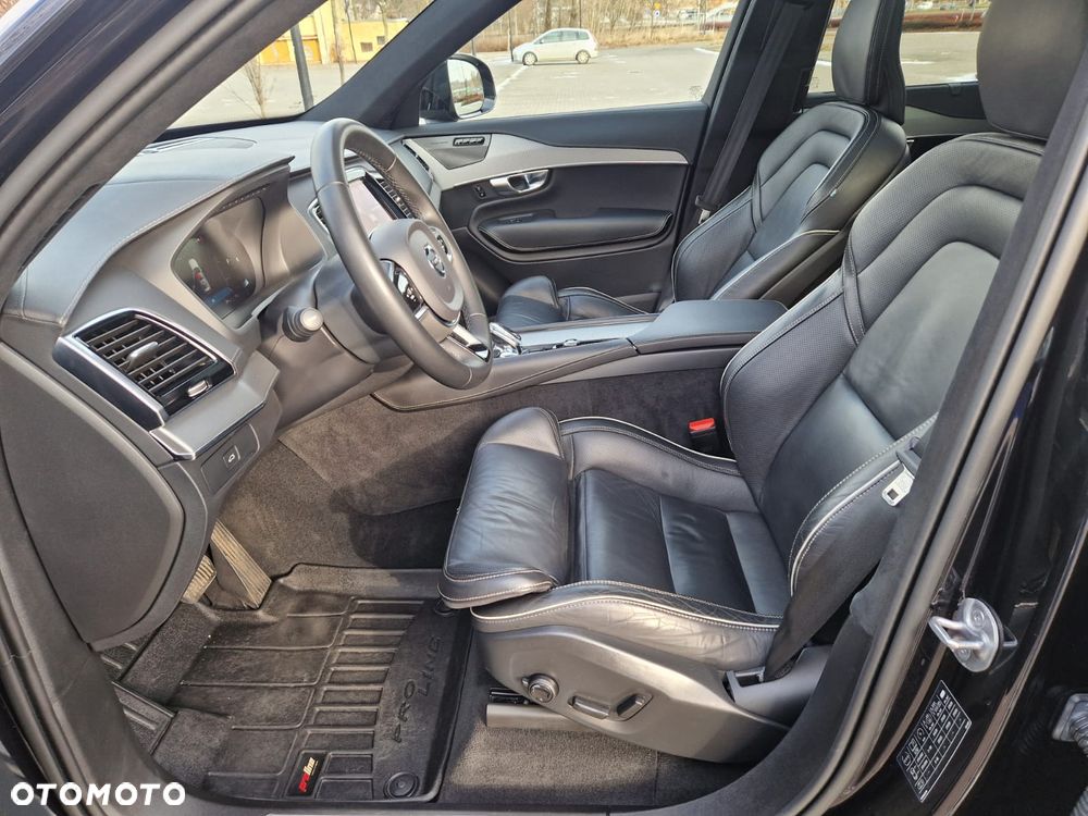 Volvo XC 90 B5 D AWD Ultimate Dark 7os - 23
