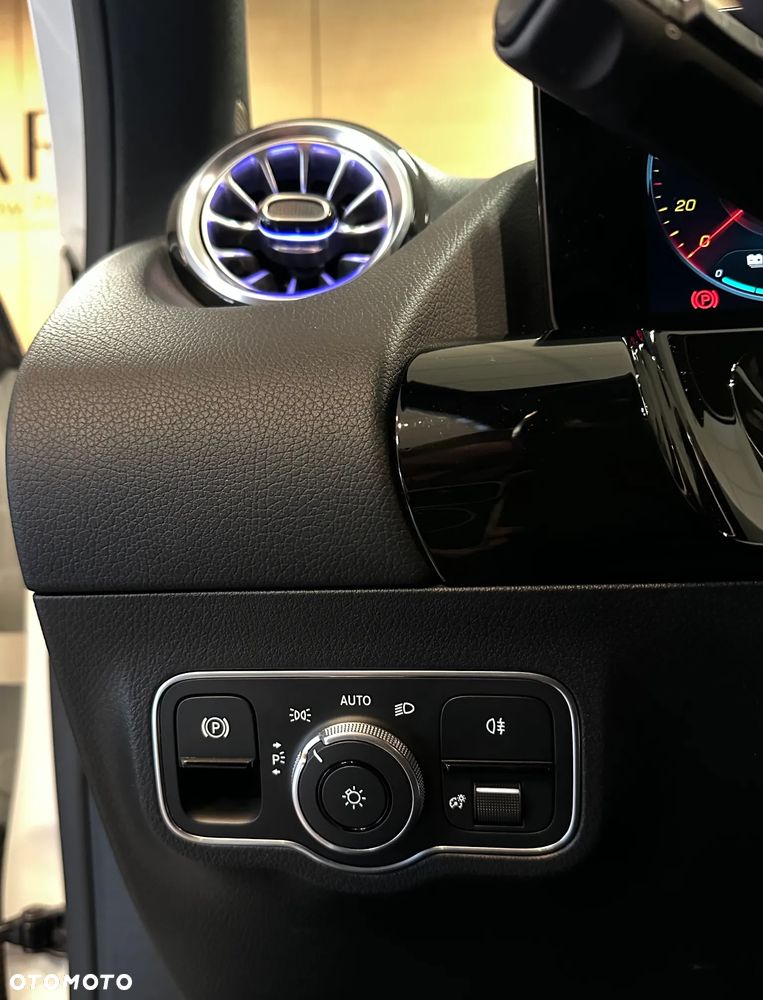 Mercedes-Benz EQA 250 66.5kWh Progressive - 21