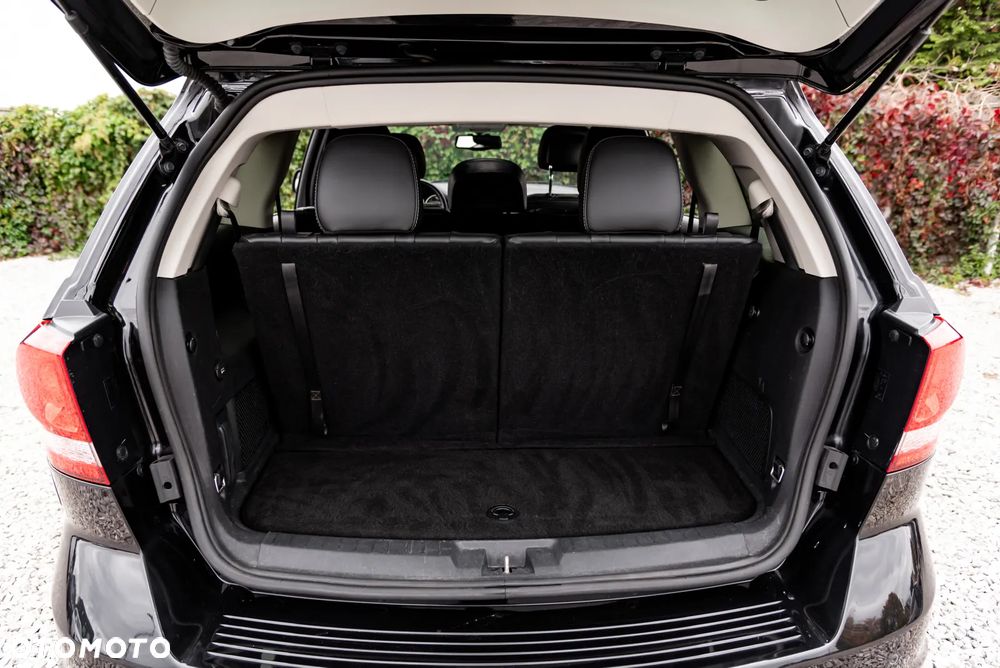 Fiat Freemont 3.6 V6 Lounge - 21