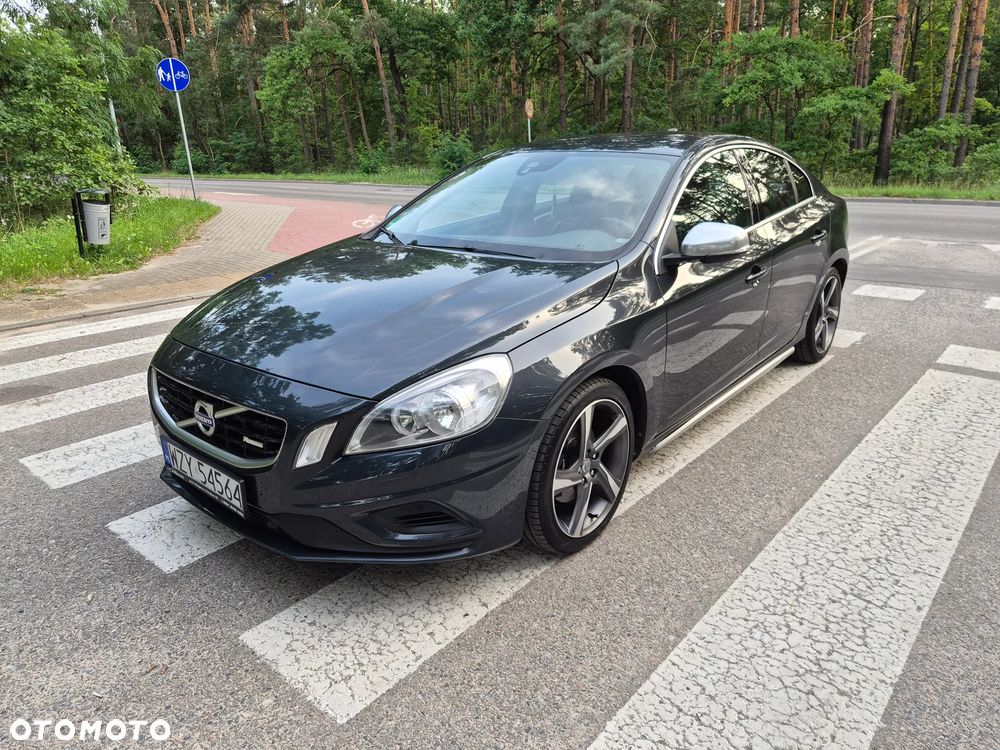 Volvo S60 D2 R-Design - 9
