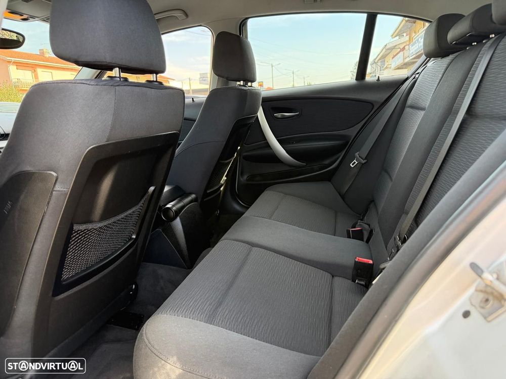 BMW 118 d Line Sport - 11