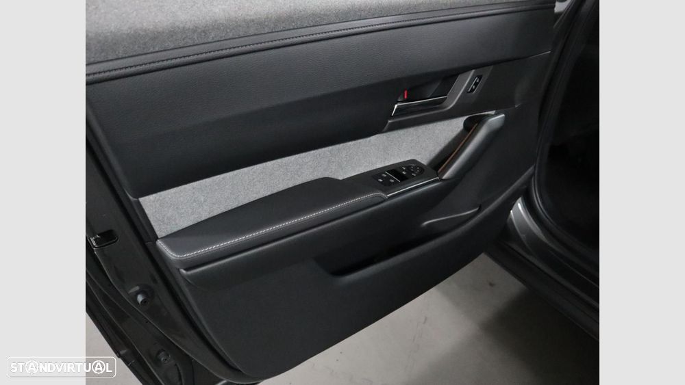 Mazda MX-30 e-SKYACTIV Makoto Urban Expression - 14